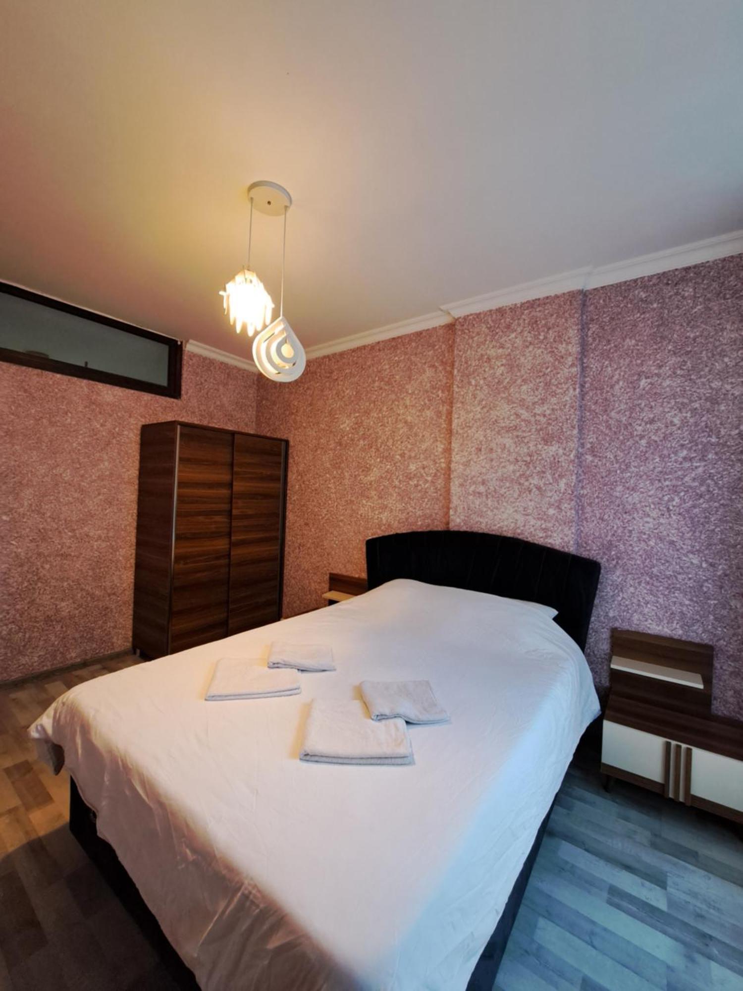 Karvi Hostel & Suites 巴统 外观 照片