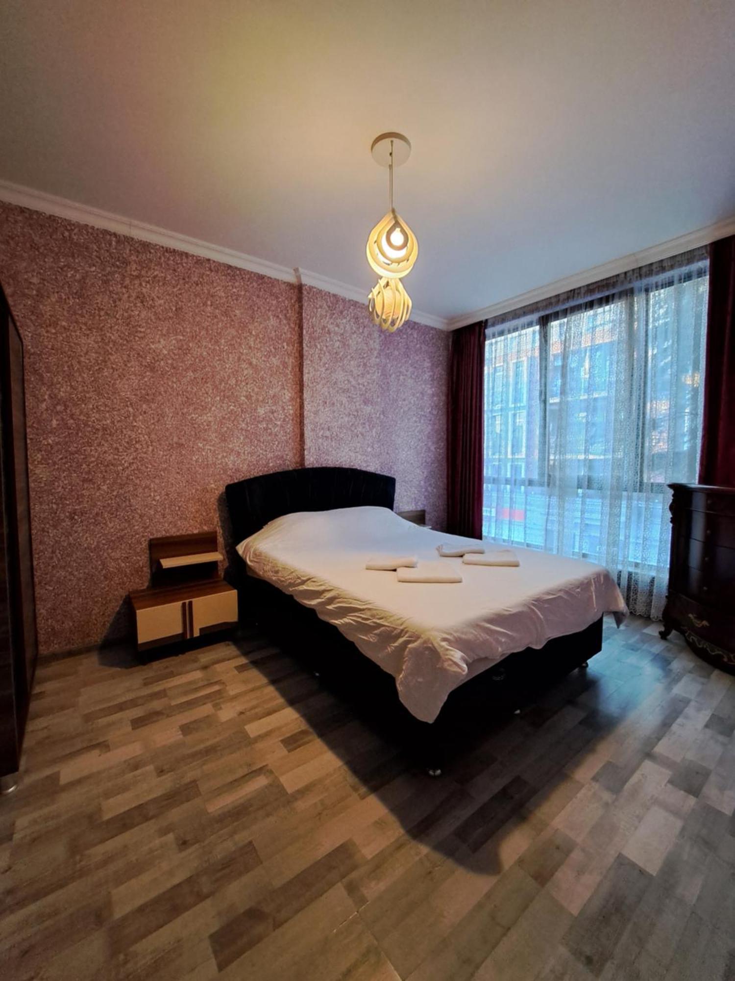 Karvi Hostel & Suites 巴统 外观 照片